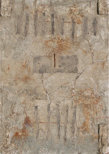 Die vierte Haut. 2012, Erden und Pigmente auf Japan- und Seidenpapier, Nagel, 151 x 105 cm